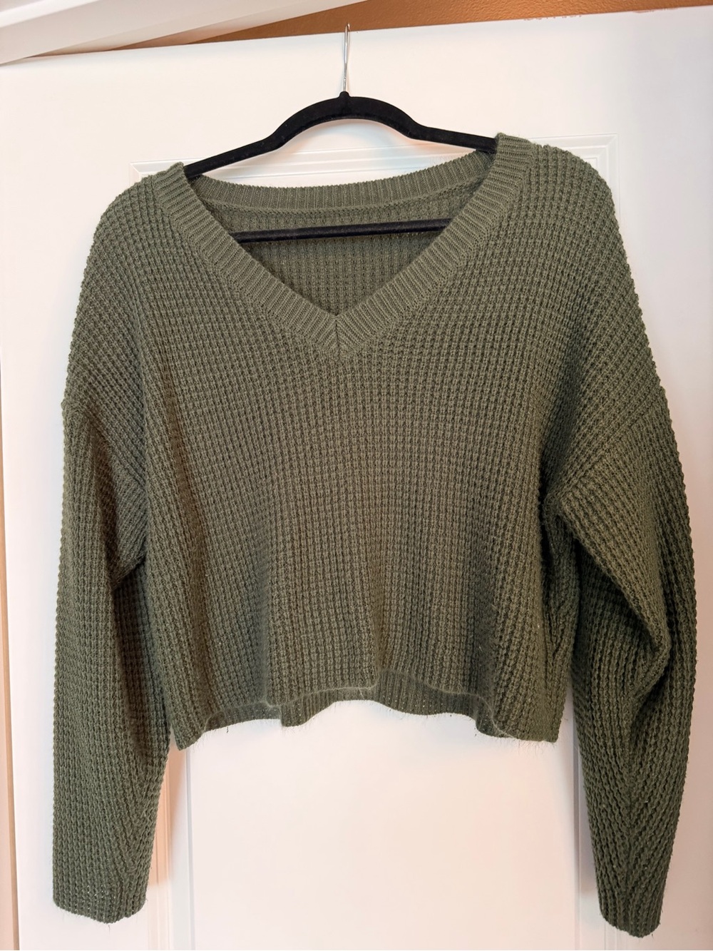 Olive V-Neck Chunky Knit cropped Sweater